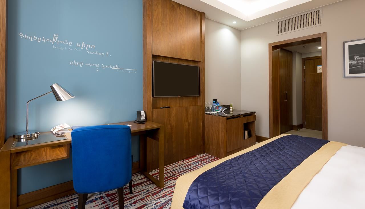 Отель Radisson BLU Hotel Yerevan Ереван-5