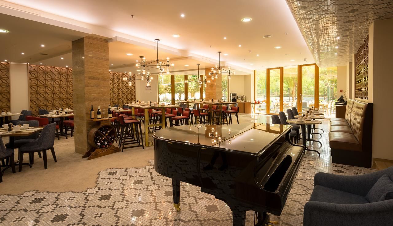 Отель Radisson BLU Hotel Yerevan Ереван-46