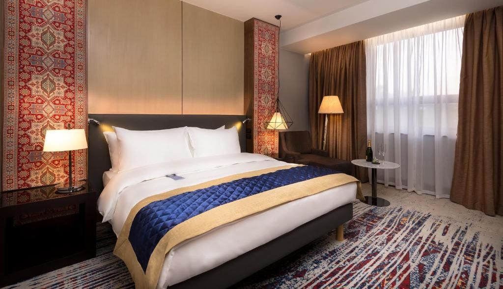 Отель Radisson BLU Hotel Yerevan Ереван-50