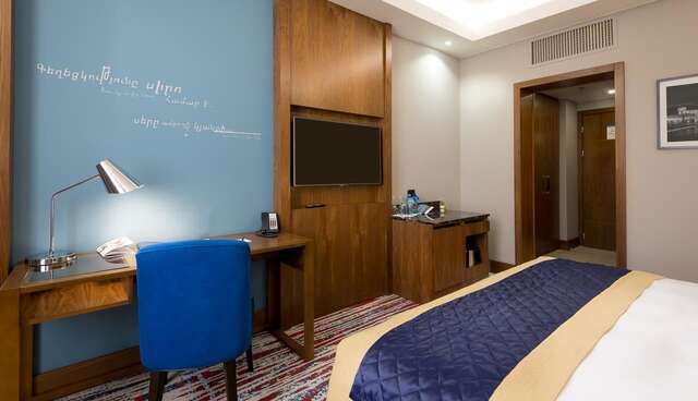 Отель Radisson BLU Hotel Yerevan Ереван-4